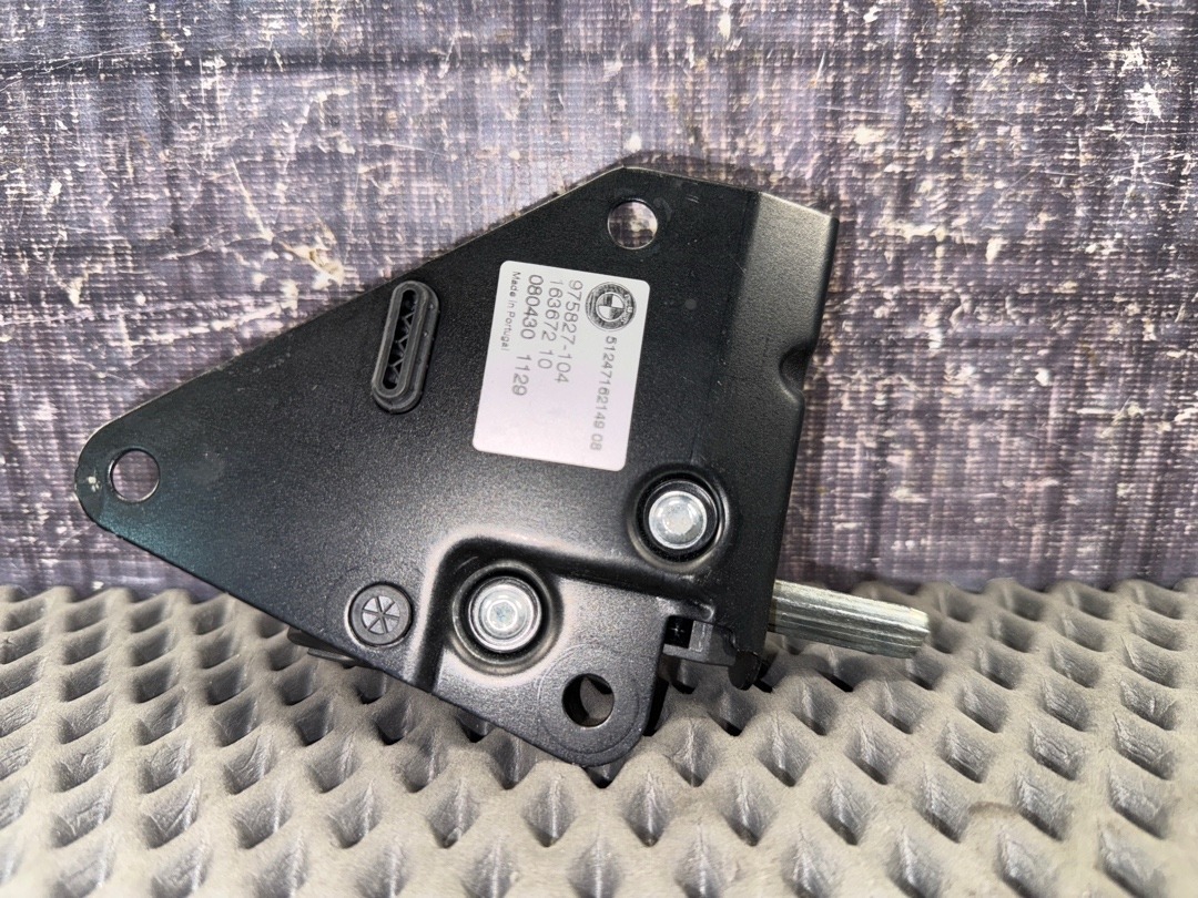 Привод замка багажника, 1060 рублей, Красноярск