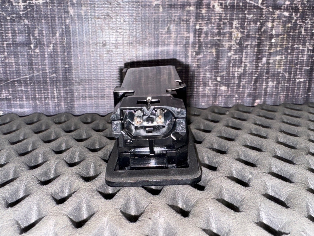 Плафон подсветки номера, 1140 рублей, Красноярск