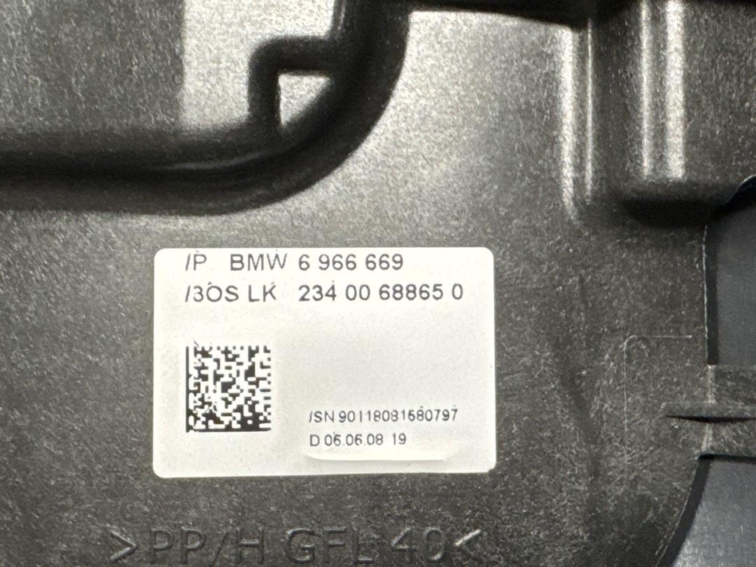 Кожух рулевой колонки, 870 рублей, Красноярск