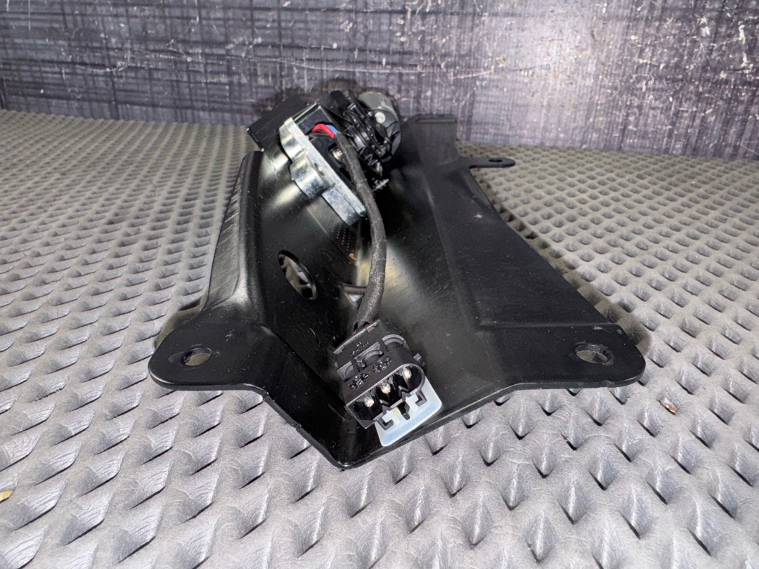 Замок крышки багажника, 3880 рублей, Красноярск