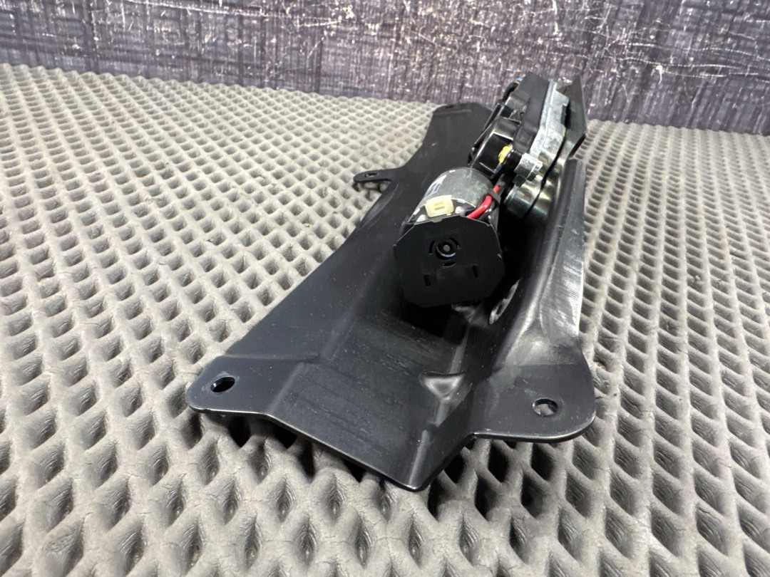 Замок крышки багажника, 3880 рублей, Красноярск