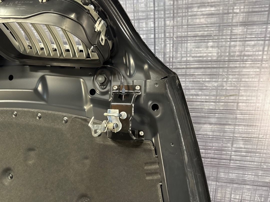 Капот, 18780 рублей, Красноярск