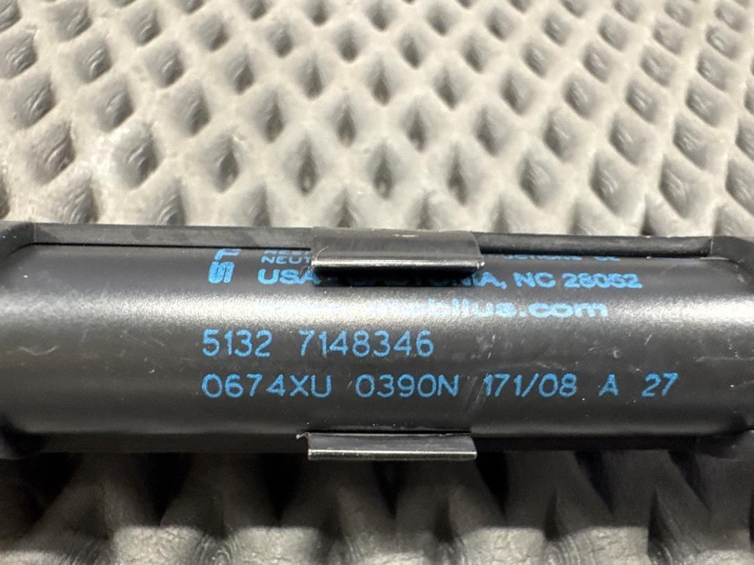 Амортизатор капота, 830 рублей, Красноярск