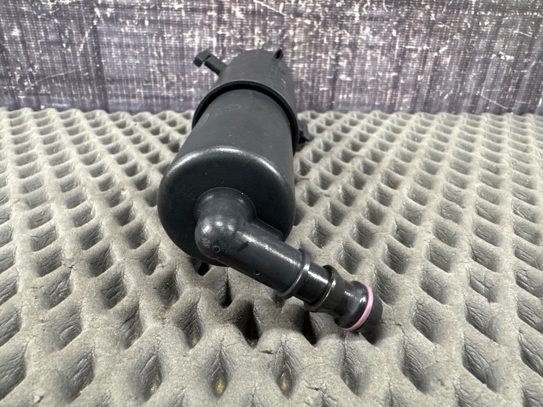 Форсунка омывателя фар, 2880 рублей, Красноярск