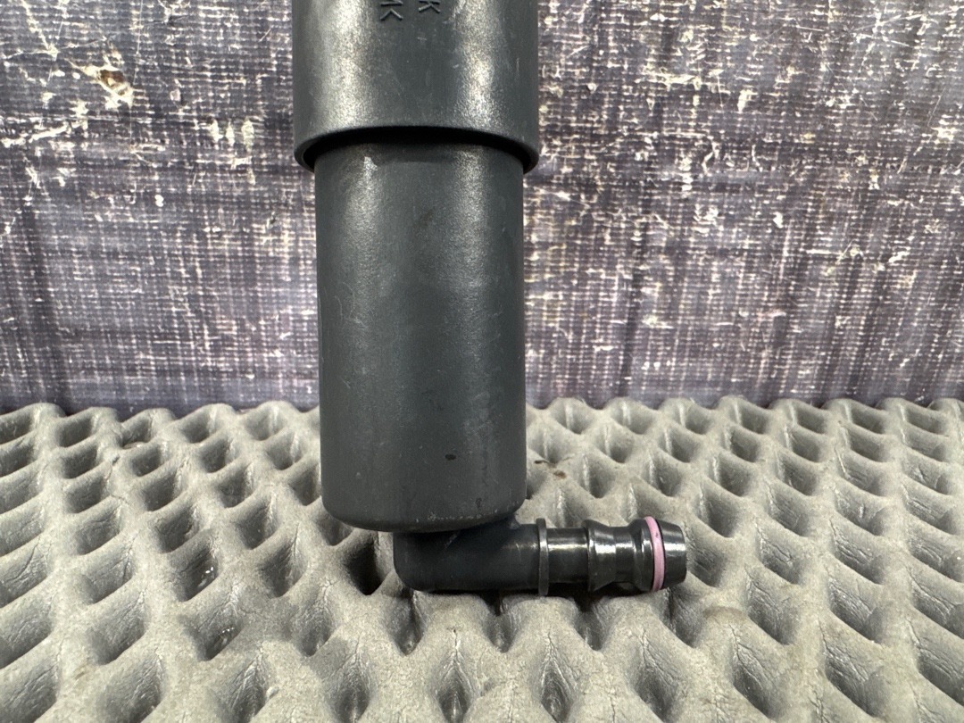 Форсунка омывателя фар, 2880 рублей, Красноярск