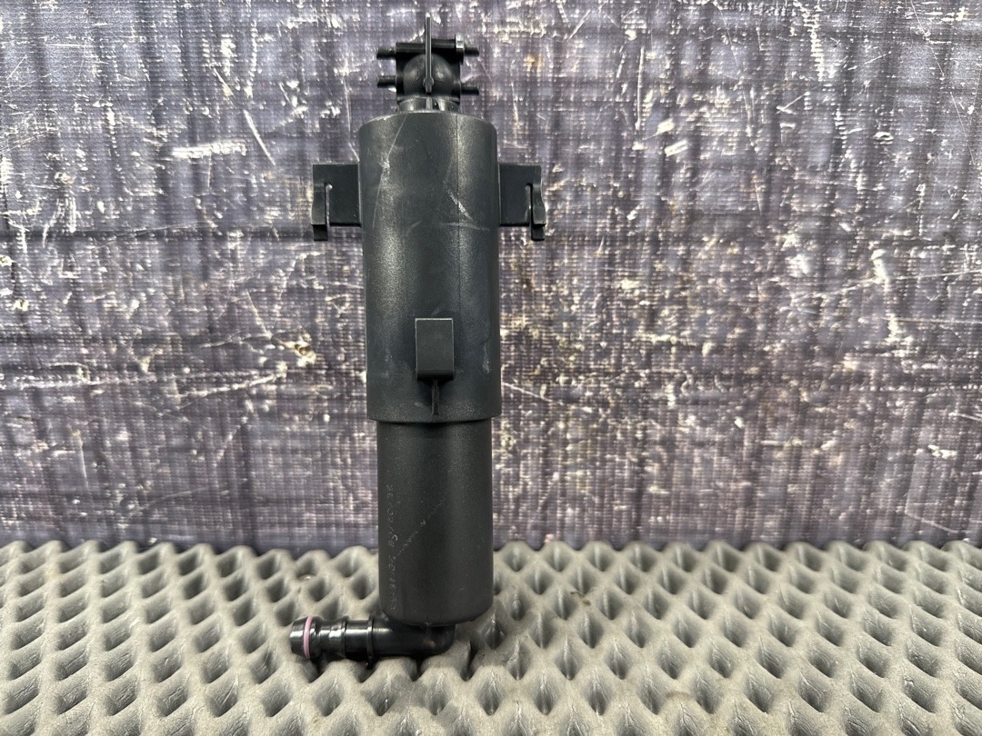 Форсунка омывателя фар, 2880 рублей, Красноярск