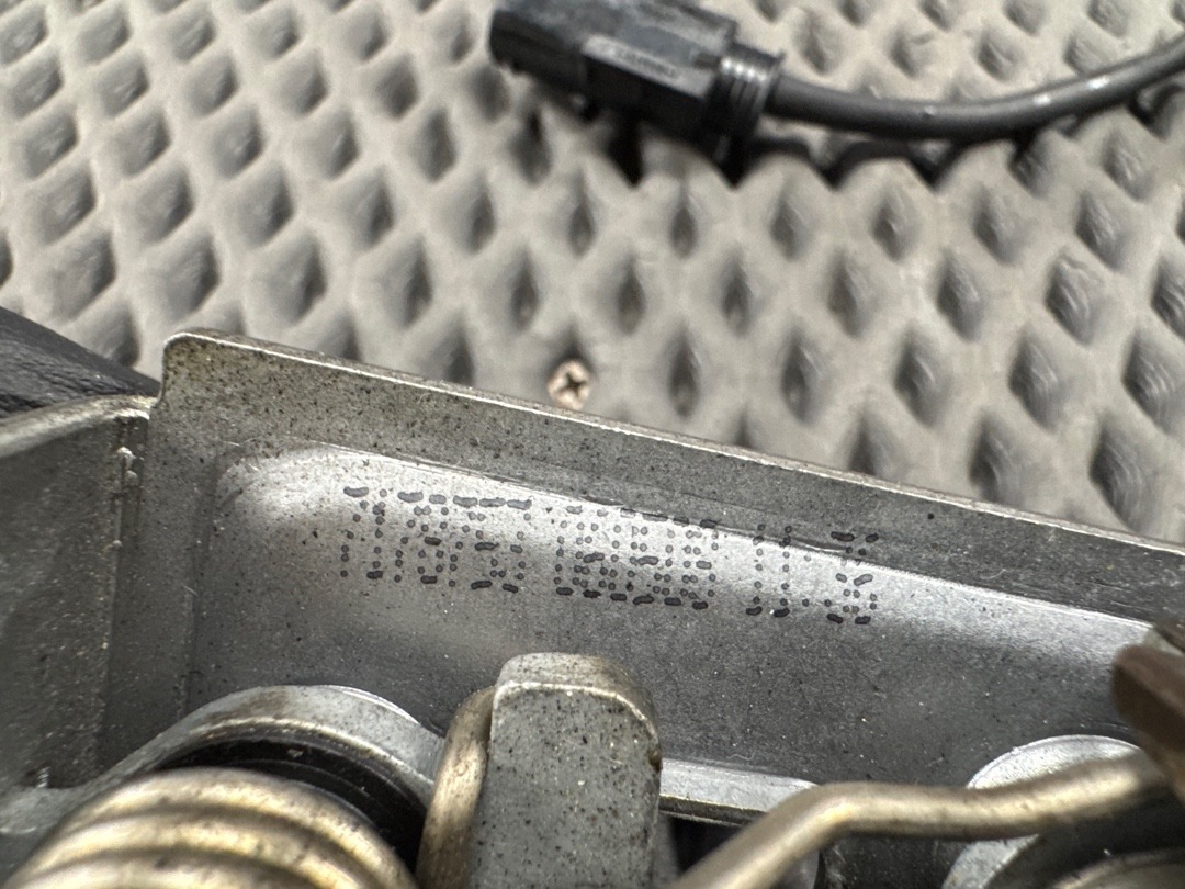 Замок капота, 1620 рублей, Красноярск