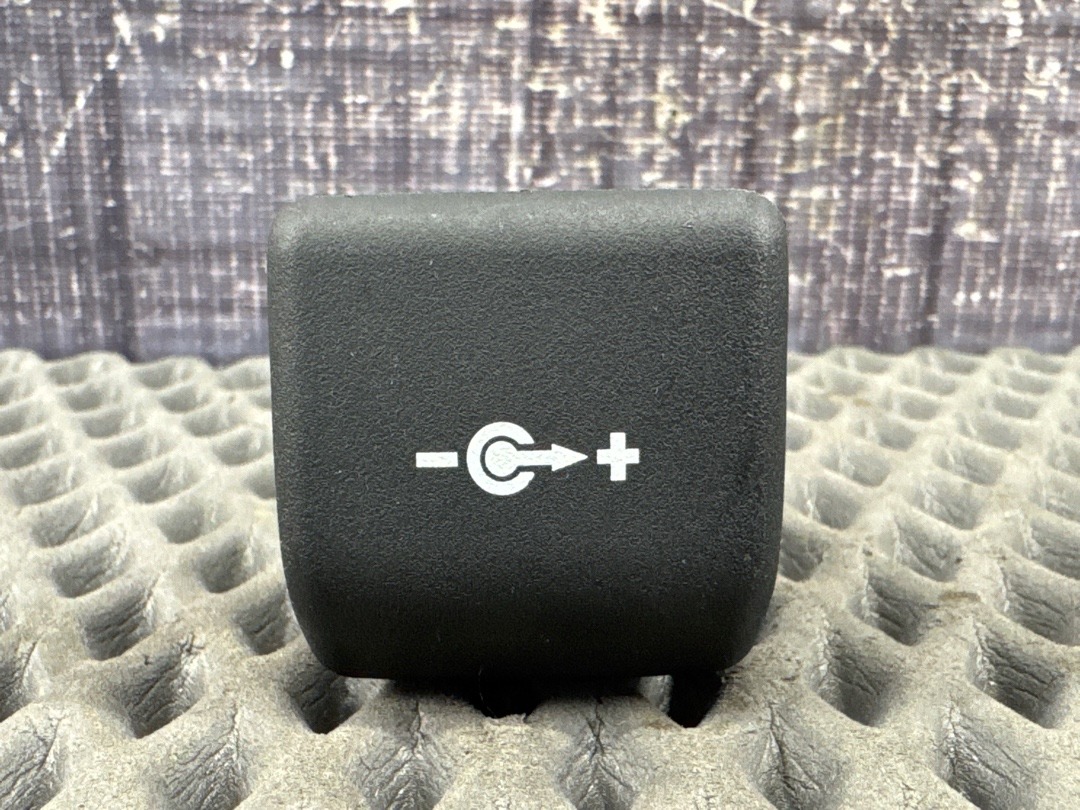 Розетка, 1070 рублей, Красноярск