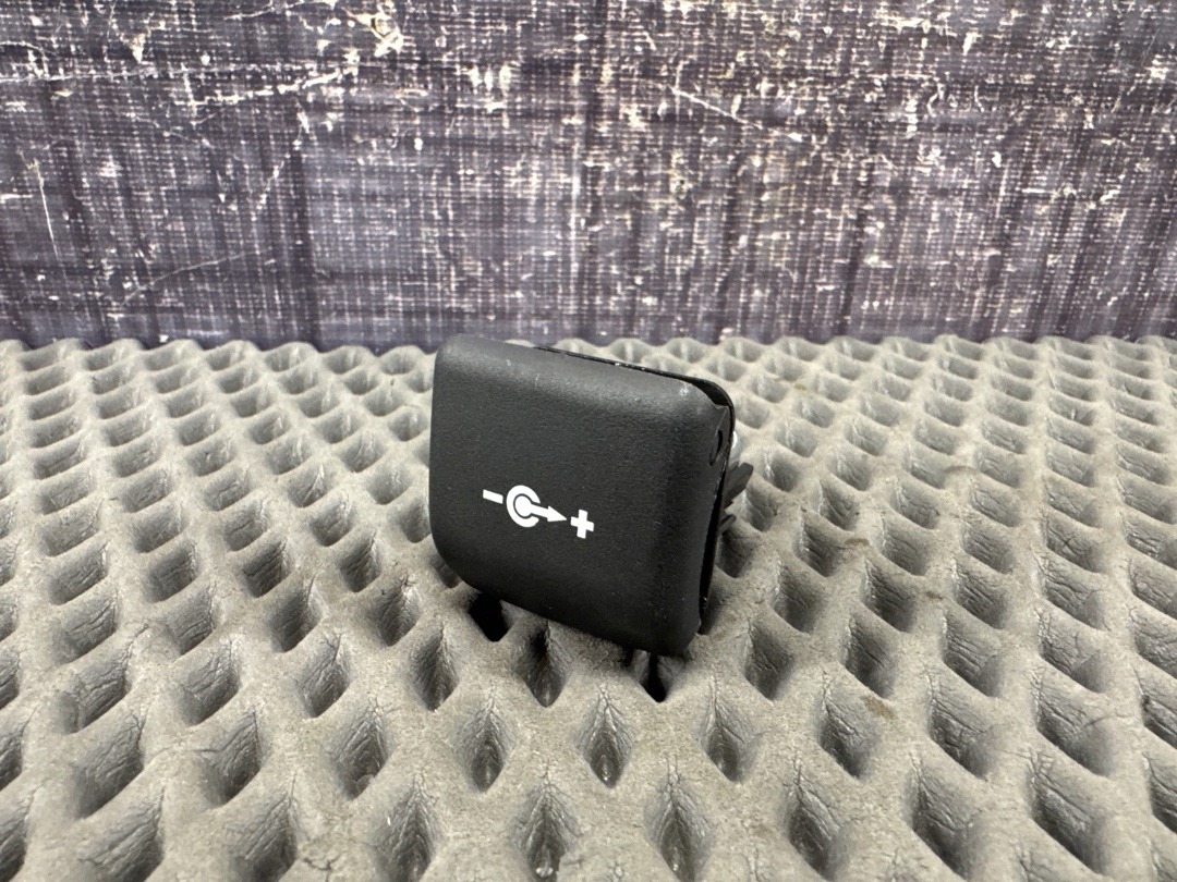 Розетка, 1070 рублей, Красноярск