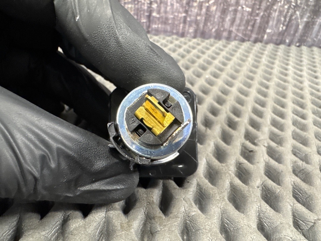 Розетка, 1070 рублей, Красноярск