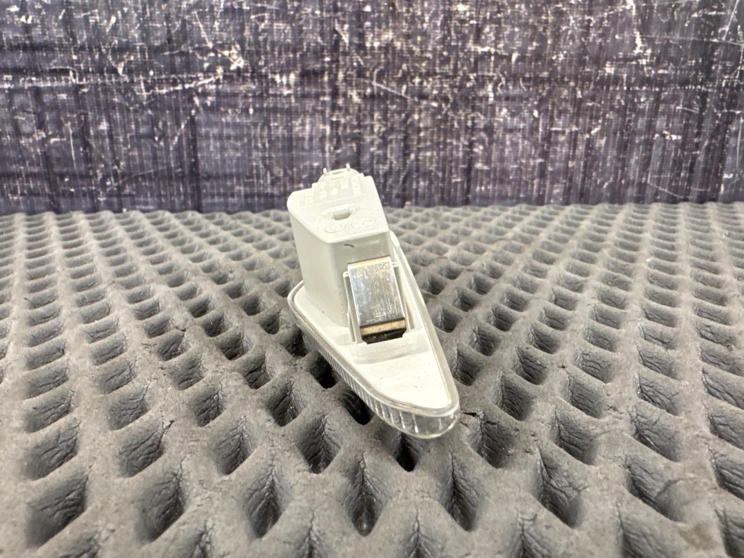 Повторитель в крыло, 1760 рублей, Красноярск