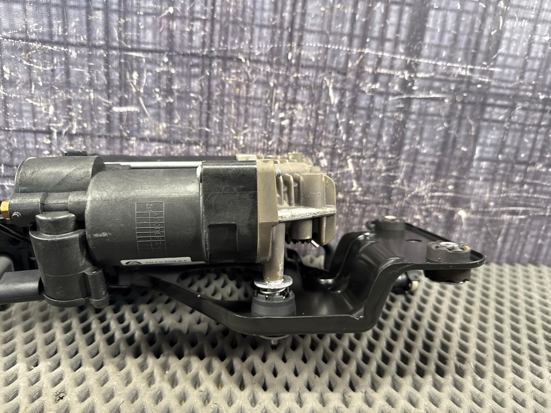 Компрессор подвески, 18220 рублей, Красноярск