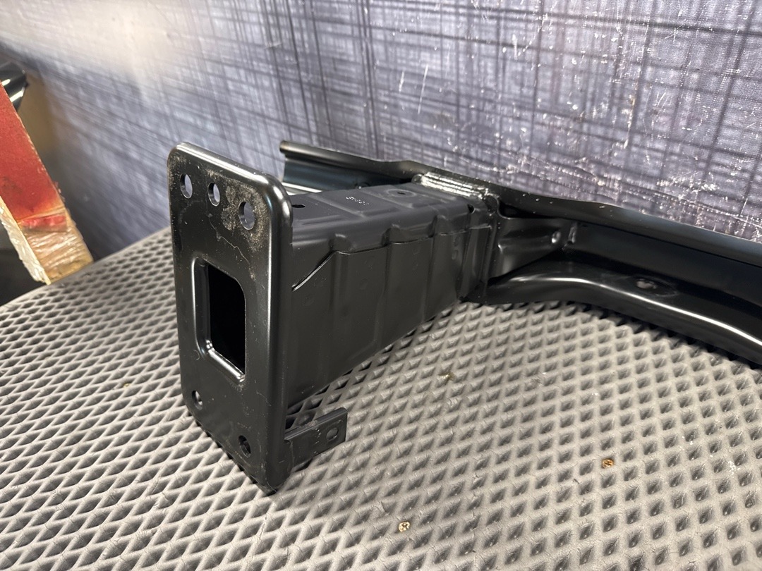 Усилитель бампера, 4820 рублей, Красноярск