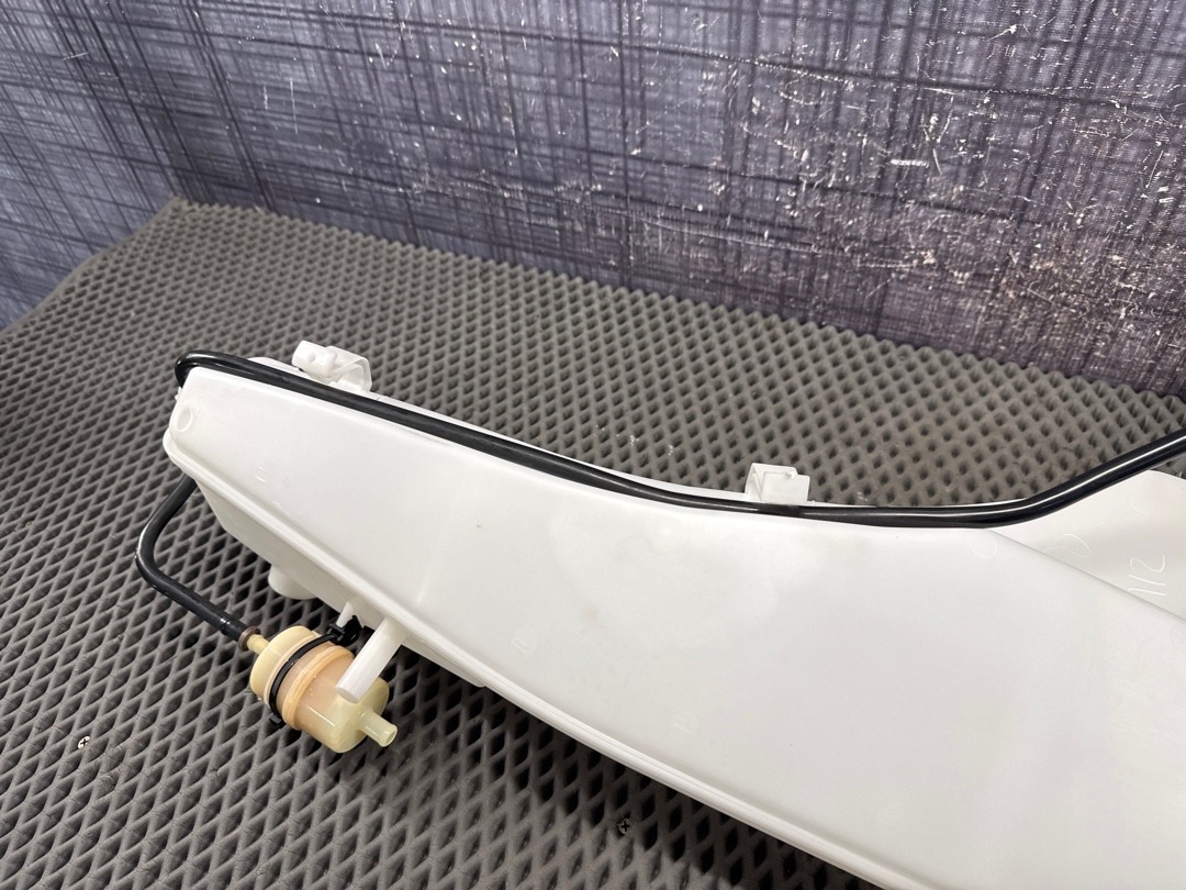 Бачок омывателя, 2360 рублей, Красноярск