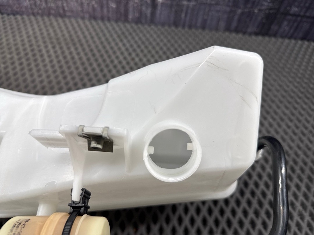 Бачок омывателя, 2360 рублей, Красноярск