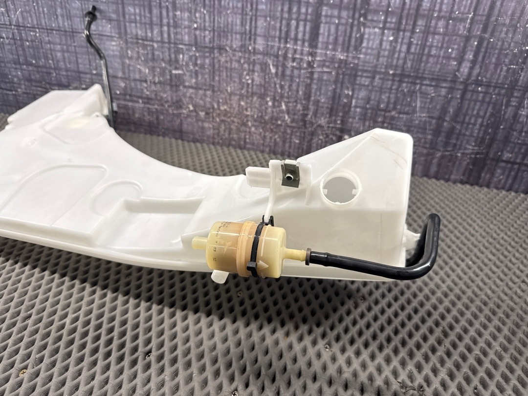 Бачок омывателя, 2360 рублей, Красноярск