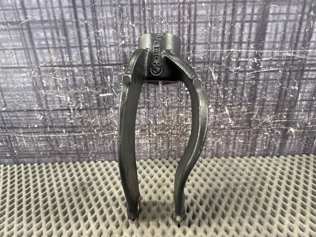 Кронштейн амортизатора, 1310 рублей, Красноярск