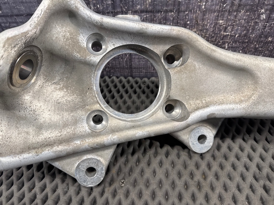 Поворотный кулак, 5960 рублей, Красноярск