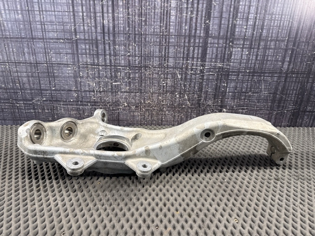 Поворотный кулак, 5960 рублей, Красноярск