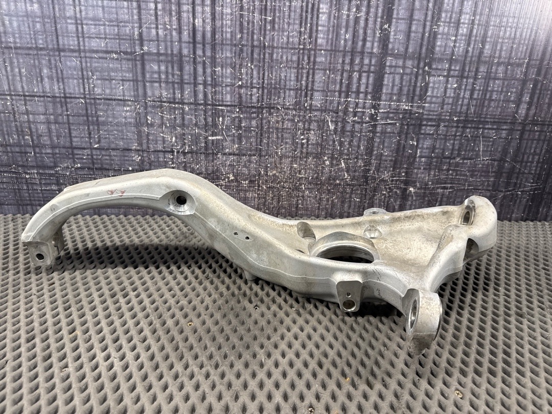 Поворотный кулак, 5960 рублей, Красноярск