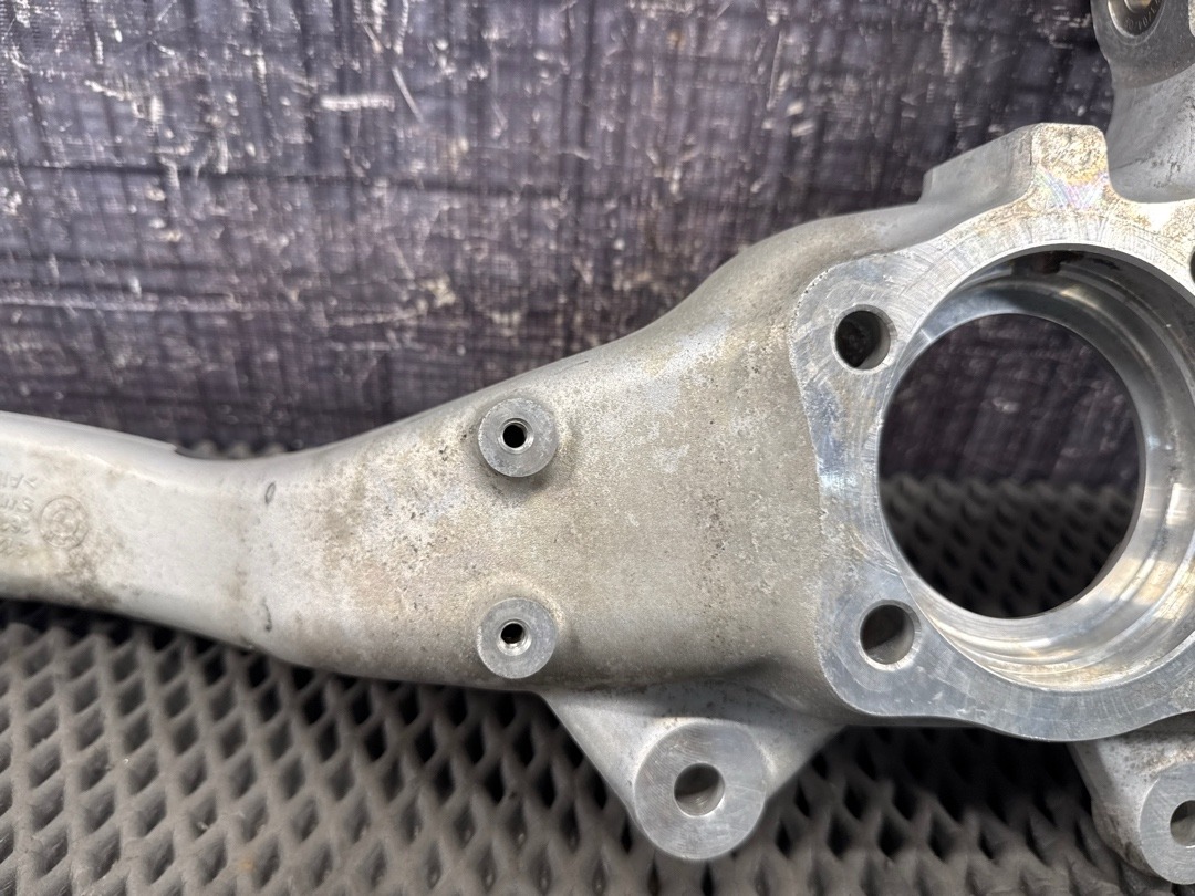 Поворотный кулак, 5960 рублей, Красноярск