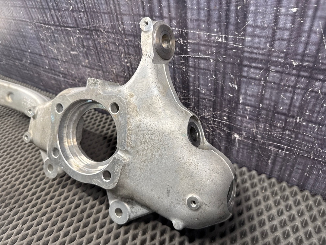 Поворотный кулак, 5960 рублей, Красноярск