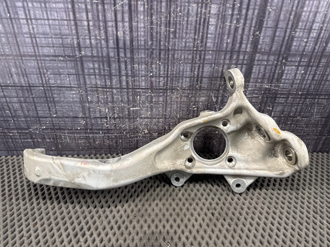 Поворотный кулак, 5960 рублей, Красноярск