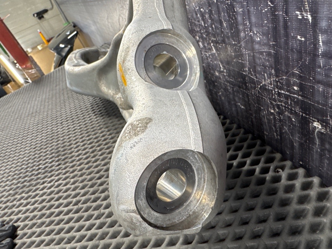 Поворотный кулак, 5960 рублей, Красноярск