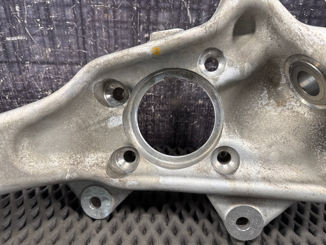 Поворотный кулак, 5960 рублей, Красноярск