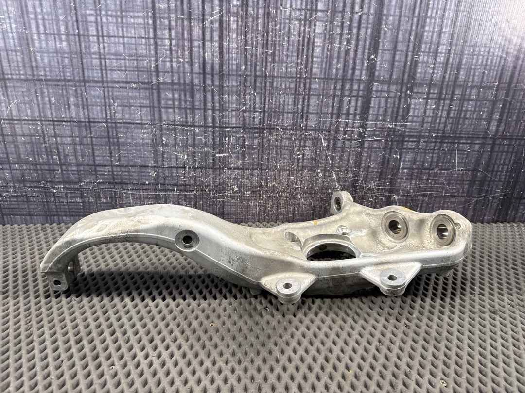 Поворотный кулак, 5960 рублей, Красноярск