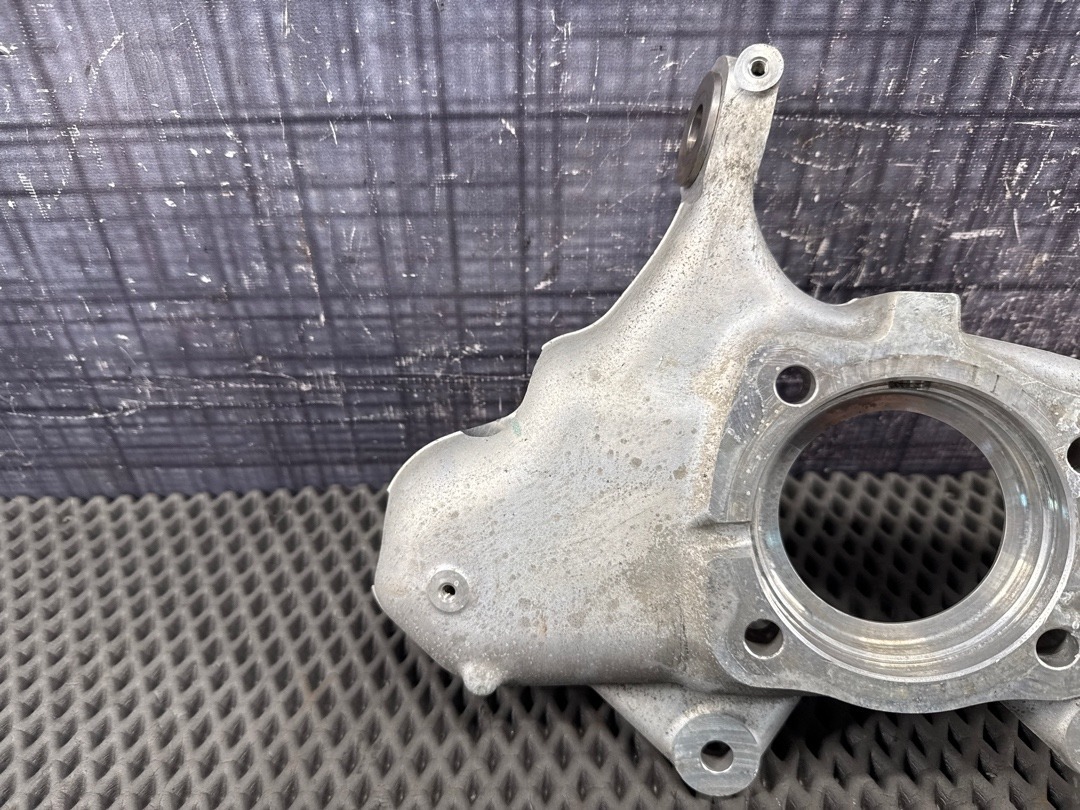 Поворотный кулак, 5960 рублей, Красноярск