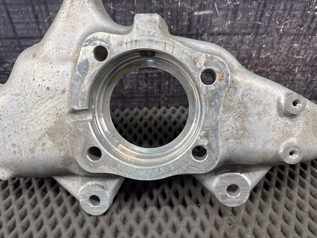 Поворотный кулак, 5960 рублей, Красноярск