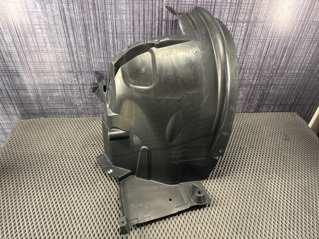 Подкрылок, 1780 рублей, Красноярск