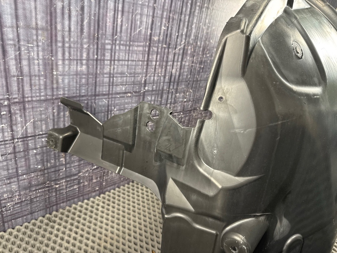 Подкрылок, 1780 рублей, Красноярск