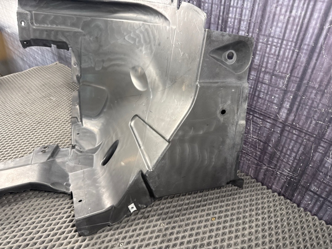 Подкрылок, 1780 рублей, Красноярск