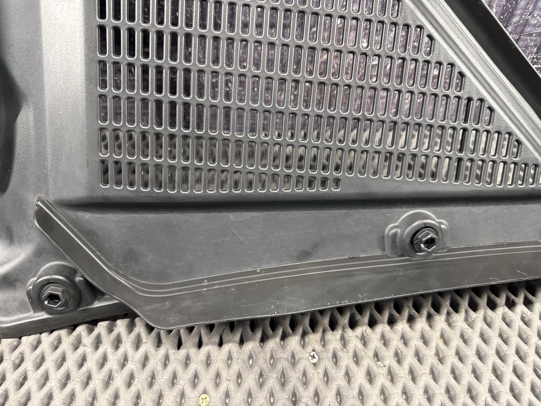 Решетка под лобовое стекло, 1230 рублей, Красноярск