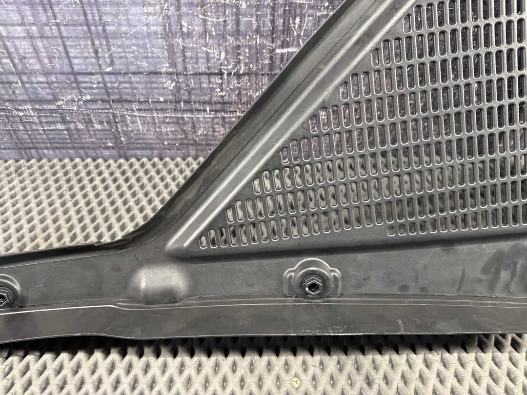 Решетка под лобовое стекло, 1230 рублей, Красноярск