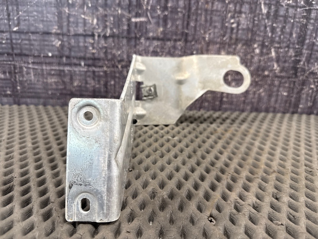 Крепление защиты двигателя, 1040 рублей, Красноярск