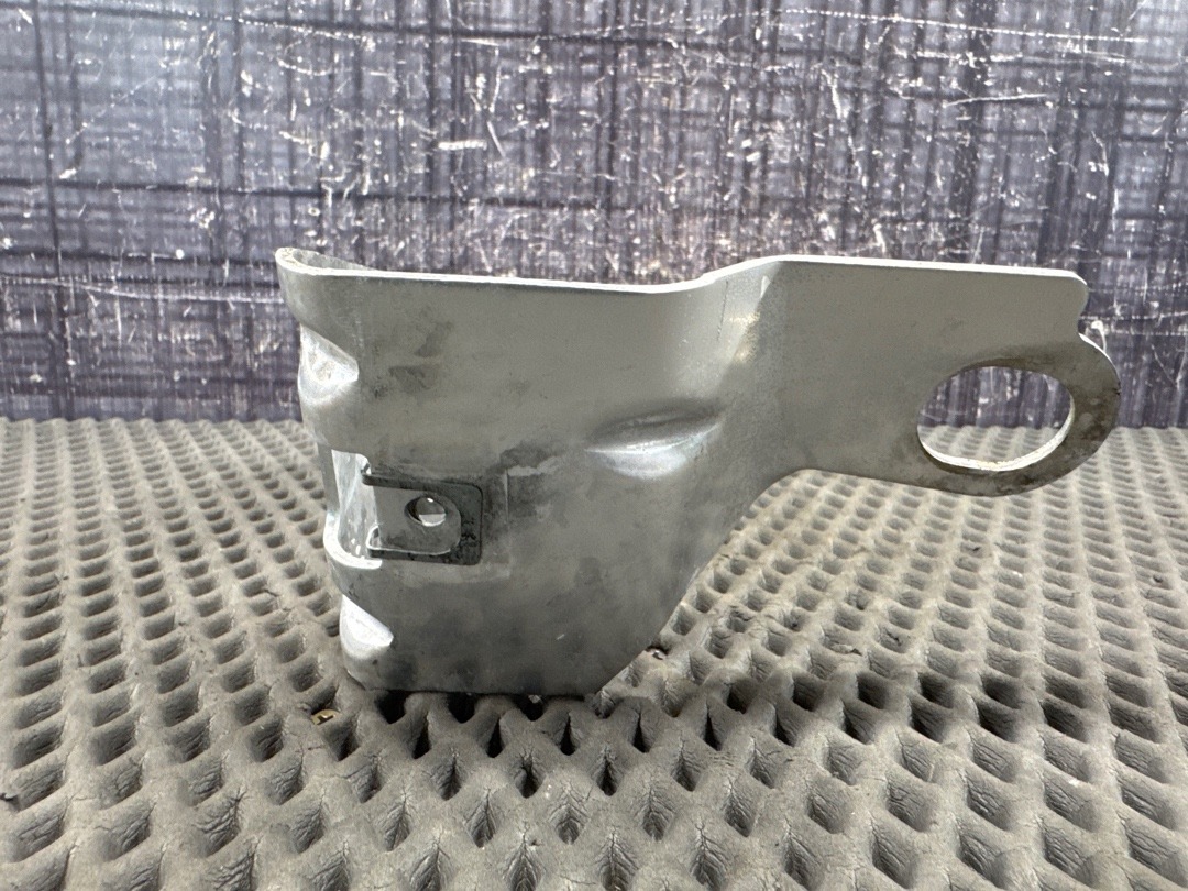 Крепление защиты двигателя, 1040 рублей, Красноярск