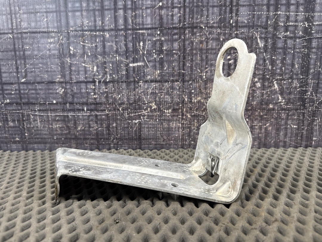 Крепление защиты двигателя, 1040 рублей, Красноярск