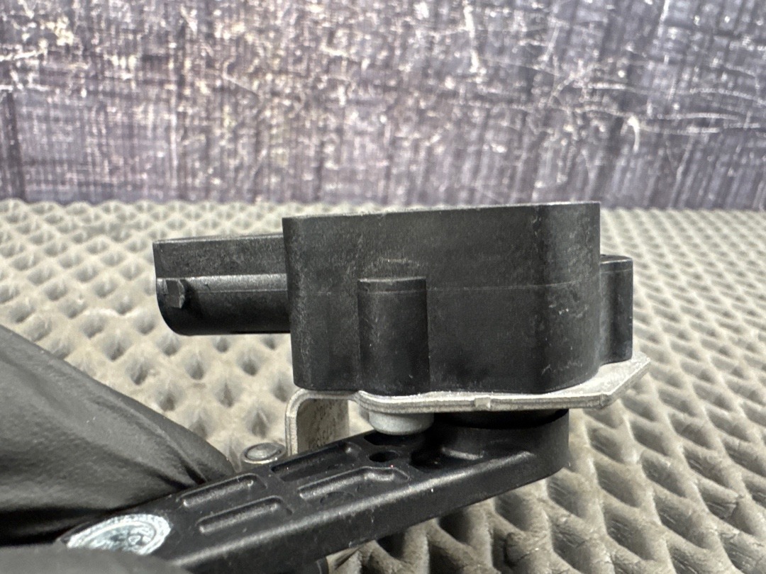 Датчик уровня подвески, 2680 рублей, Красноярск