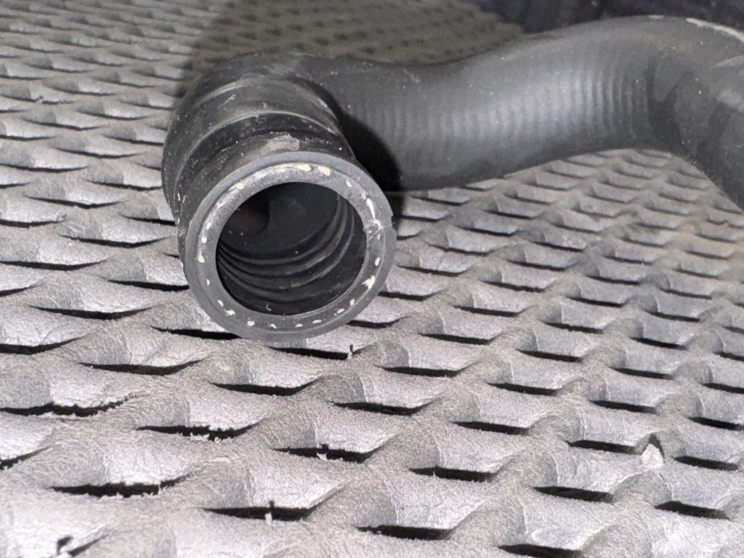 Шланг системы охлаждения, 750 рублей, Красноярск