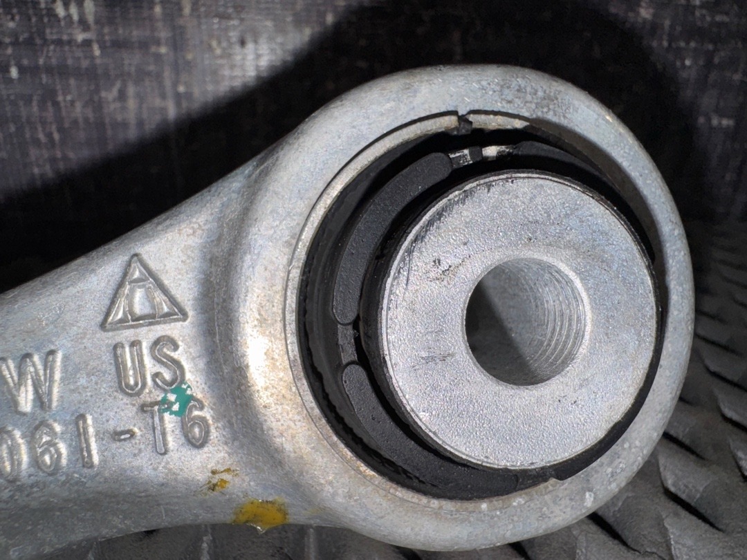 Рычаг подвески, 2760 рублей, Красноярск