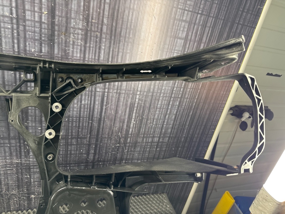 Рамка радиатора, 9622 рублей, Красноярск