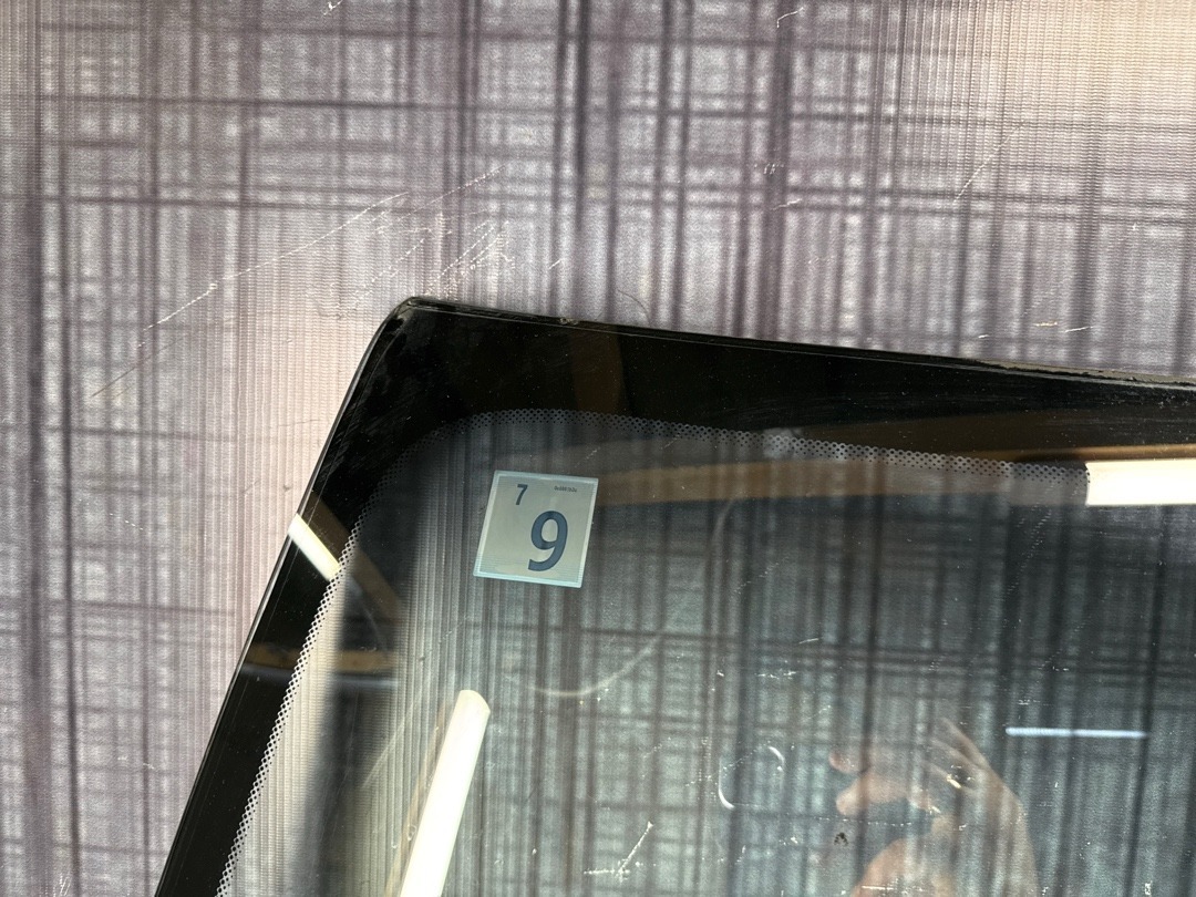 Стекло лобовое, 14860 рублей, Красноярск