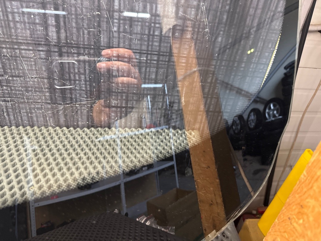 Стекло лобовое, 14860 рублей, Красноярск