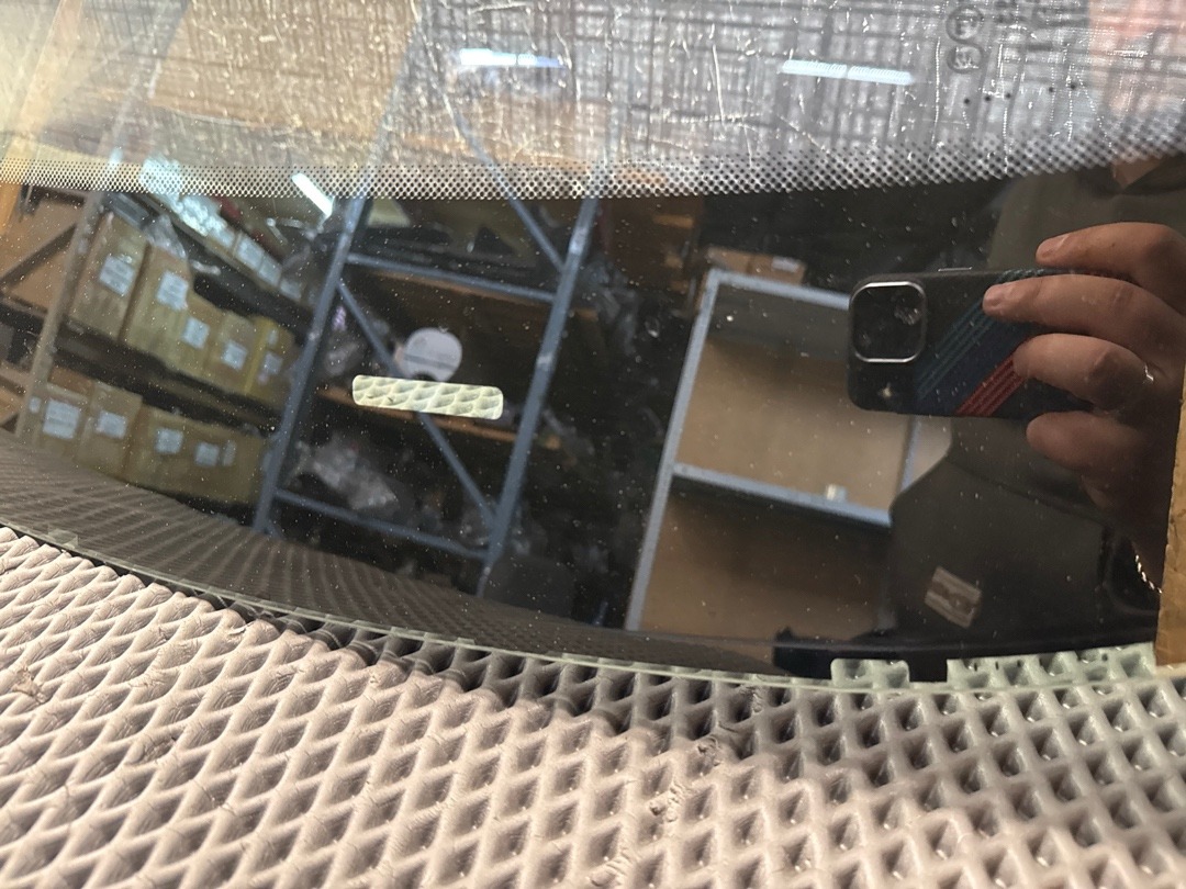 Стекло лобовое, 14860 рублей, Красноярск