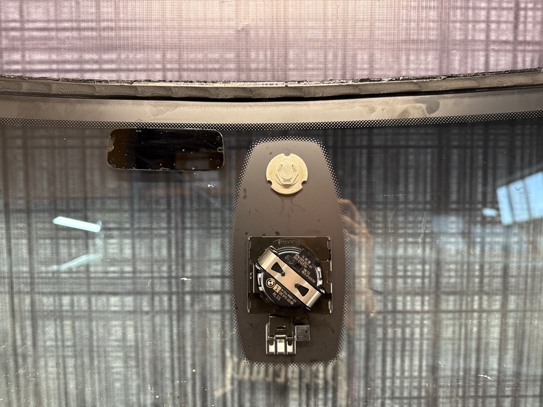 Стекло лобовое, 14860 рублей, Красноярск