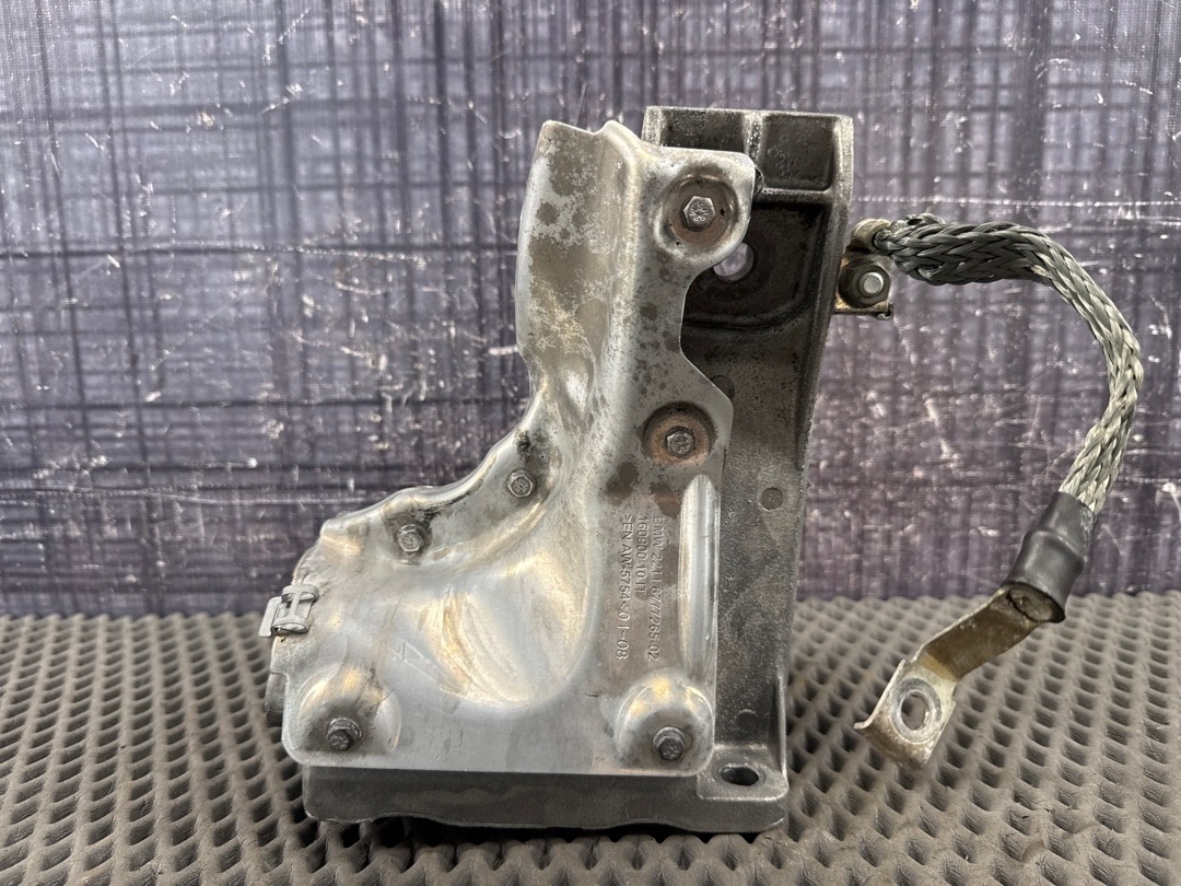 Кронштейн двигателя, 1620 рублей, Красноярск