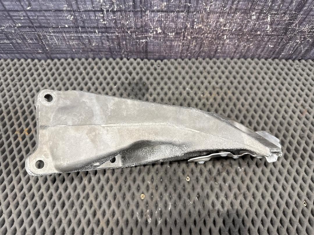 Кронштейн двигателя, 1420 рублей, Красноярск